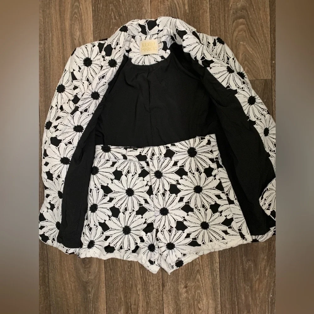 Judith March Custom Floral blazer short set